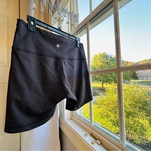 Lululemon Align 6” Black Biker Shorts